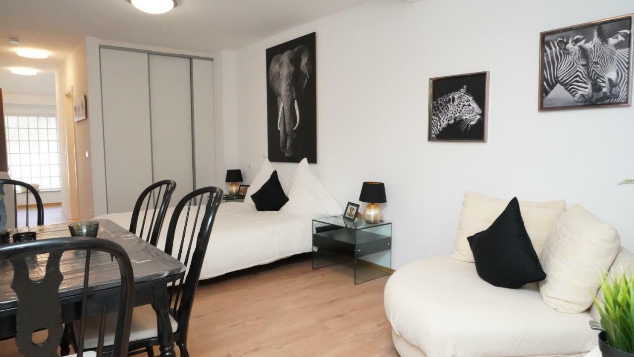 Apartment 900M To Exhibition دوسلدورف المظهر الخارجي الصورة